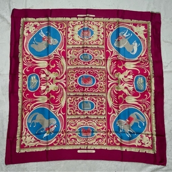 Hermes 100% Silk Scarf “LA PRESENTATIONS” Purple Knight Carriage Carre 90 - Picture 2 of 15